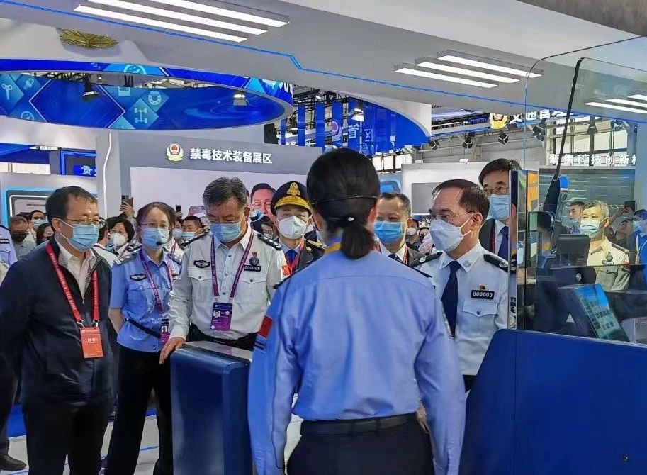 万象城(中国)wanxiangcheng·官方网页版,亮相第十一届中国国际警用装备博览会 用创新技术“警”上添花