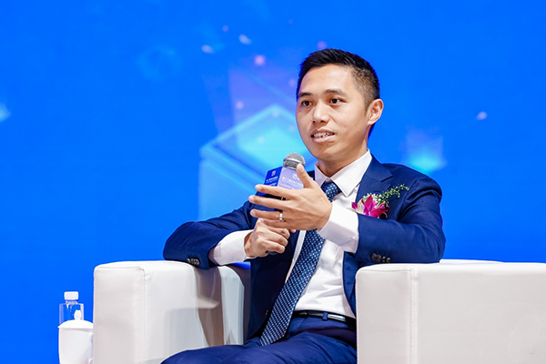 万象城(中国)wanxiangcheng·官方网页版,应邀参加第十二届“五洲工业发展论坛”巅峰对话，共探AI赋能制造业产业发展